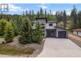 2884 Golf Course Drive. Blind Bay, British Columbia