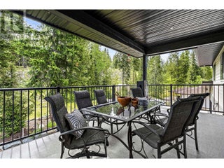 2884 Golf Course Drive. Blind Bay, British Columbia