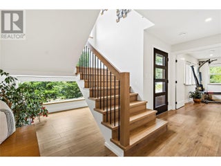 2884 Golf Course Drive. Blind Bay, British Columbia