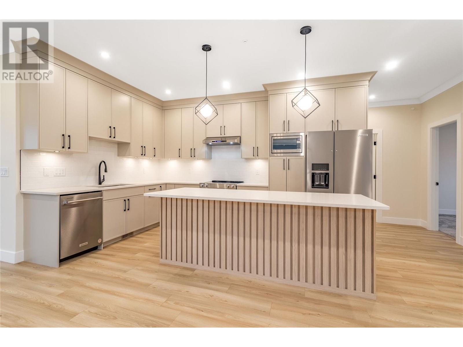 19950 Mccarthy Road Unit# 23. Lake Country, British Columbia