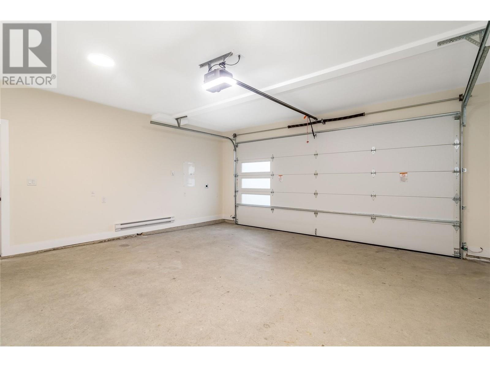 19950 Mccarthy Road Unit# 23. Lake Country, British Columbia