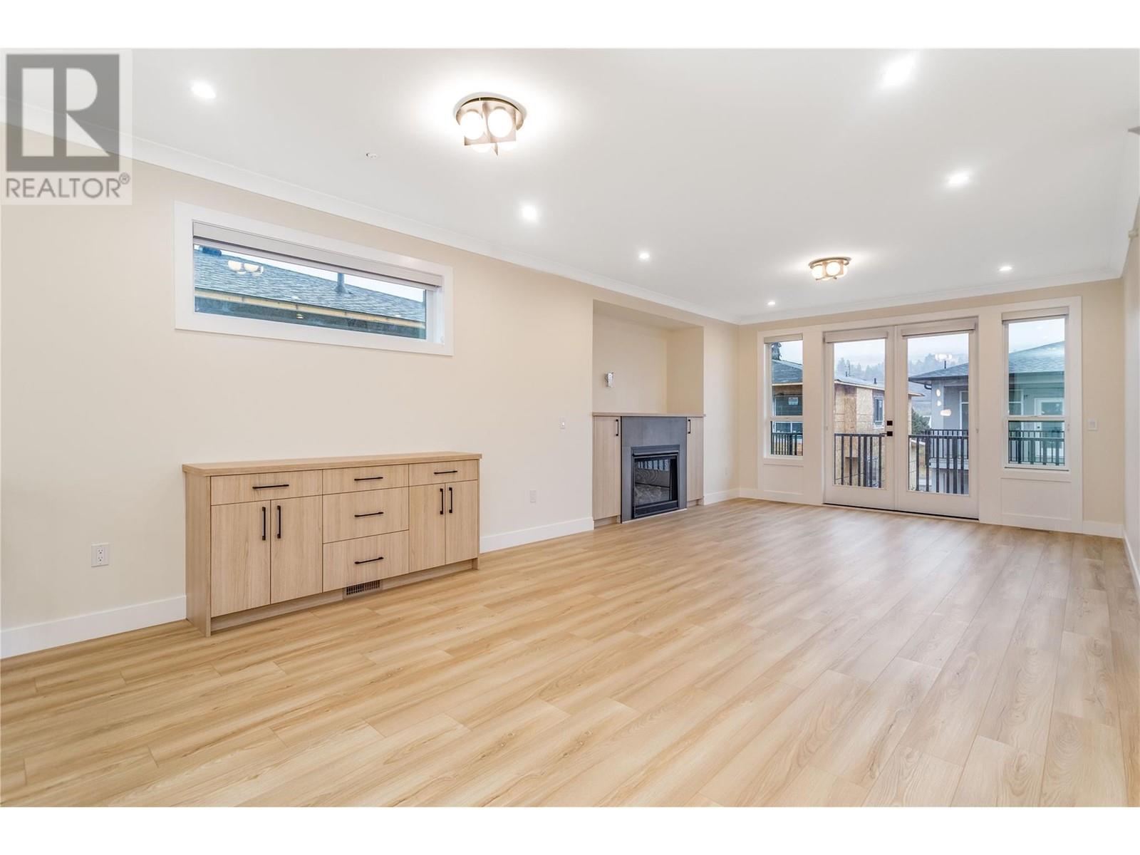 19950 Mccarthy Road Unit# 23. Lake Country, British Columbia