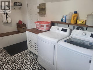 9504 Hummingbird Lane. Osoyoos, British Columbia