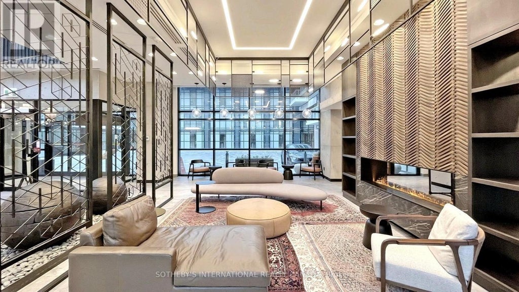 Th-113 - 251 Manitoba Street, Toronto (mimico)