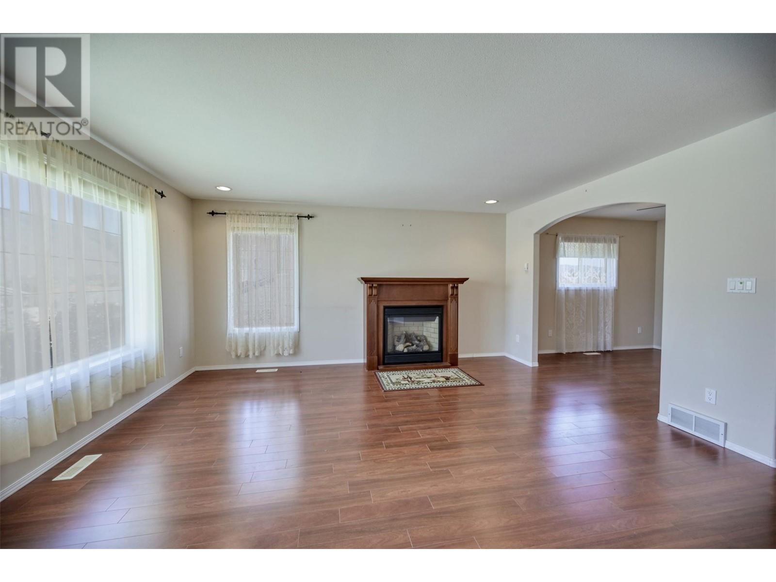 28 Sandpiper Place. Osoyoos, British Columbia