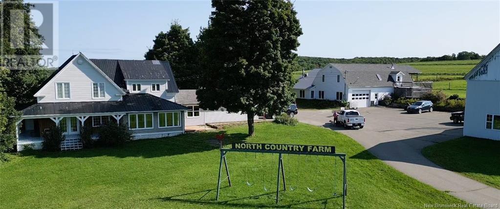 480 North View Road, North View