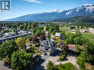 805 & 815 Mackenzie Avenue. Revelstoke, British Columbia