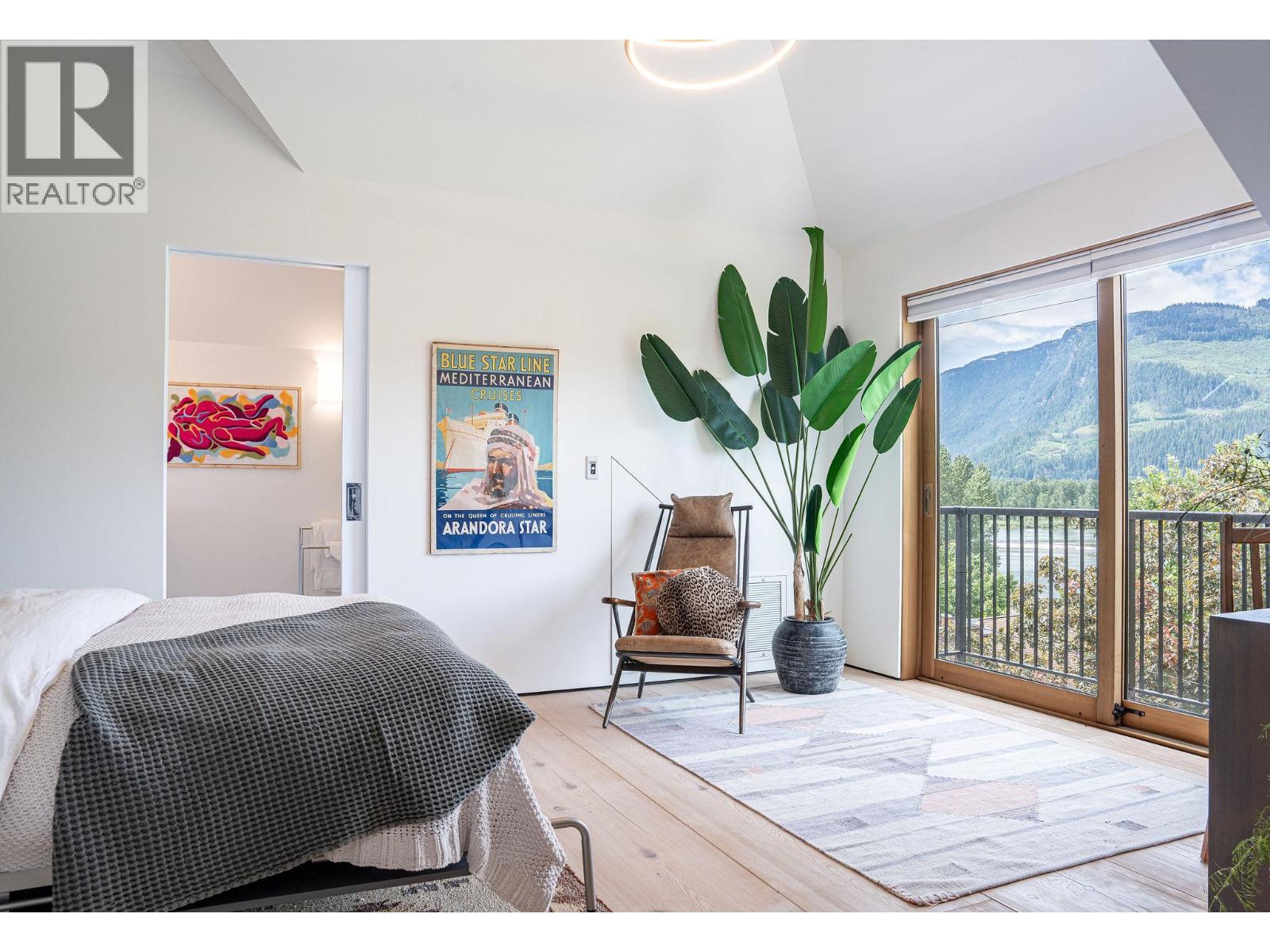 805 & 815 Mackenzie Avenue. Revelstoke, British Columbia