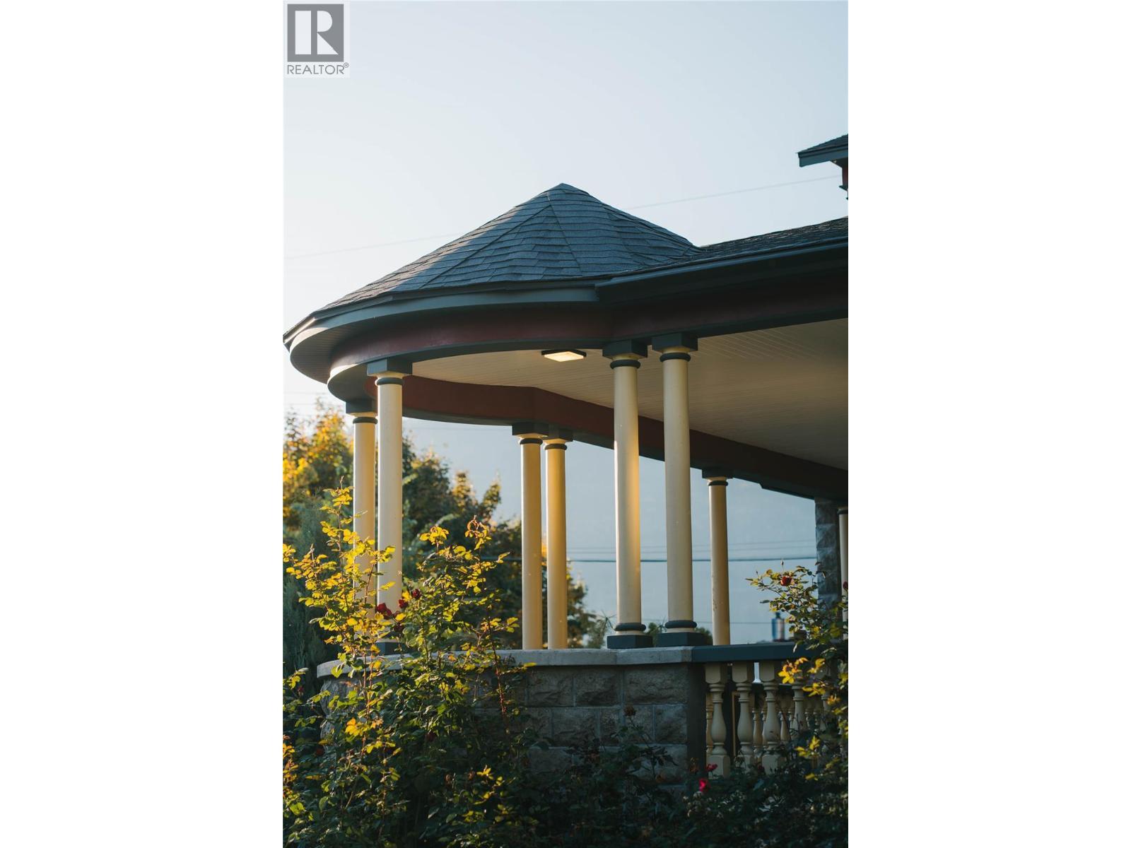 805 & 815 Mackenzie Avenue. Revelstoke, British Columbia