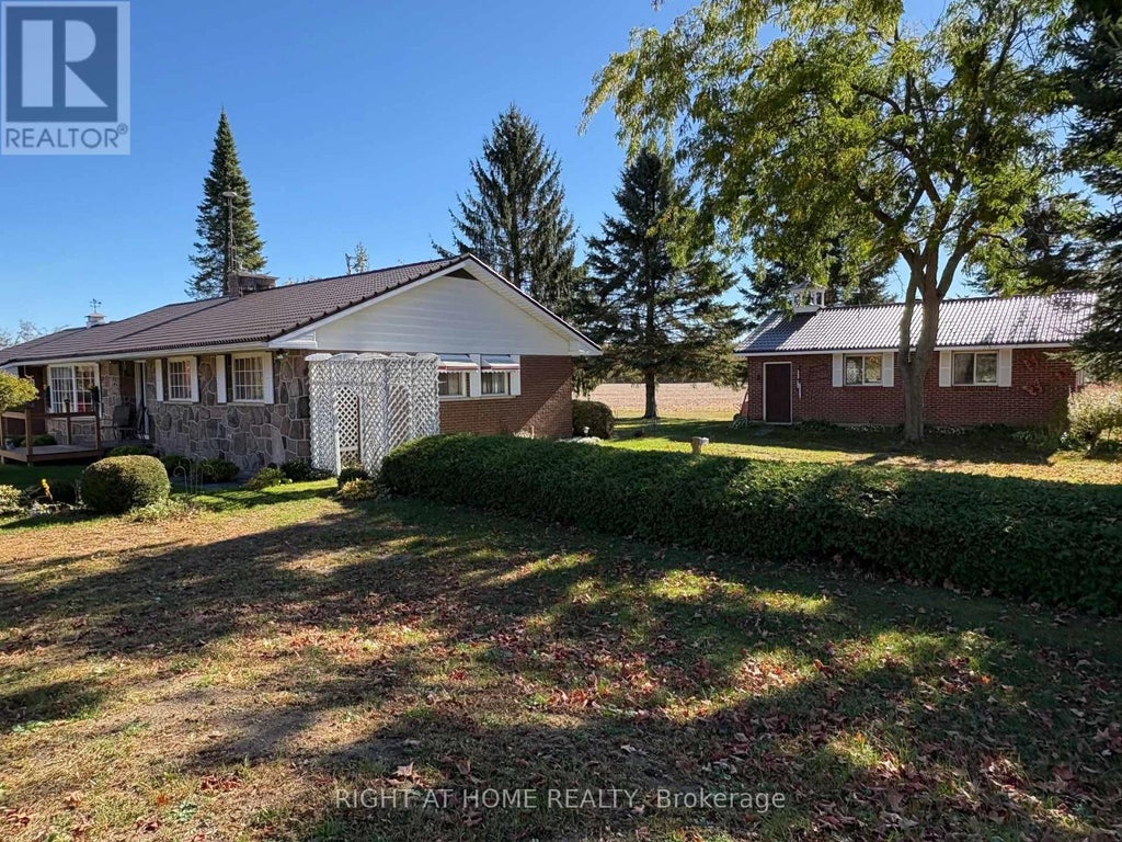 978 15/16 Side Road E, Oro-Medonte