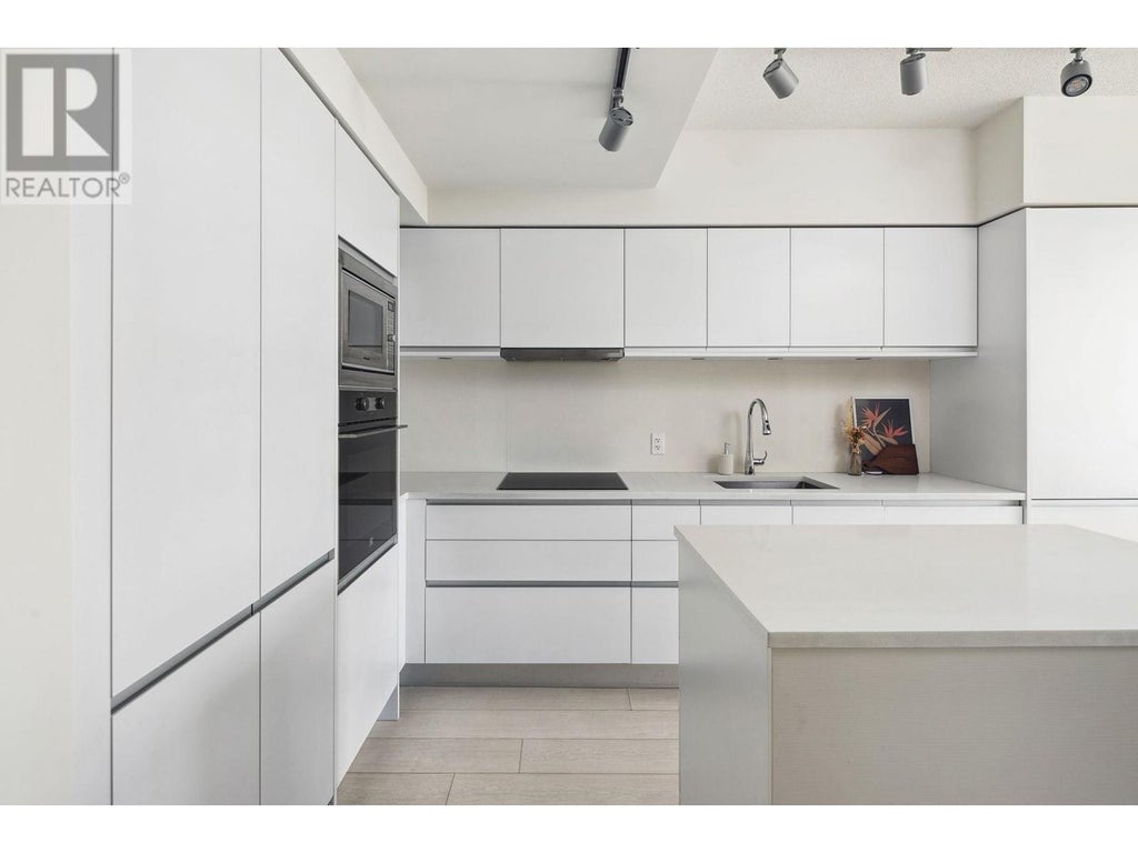 611 180 E 2nd Avenue, Vancouver