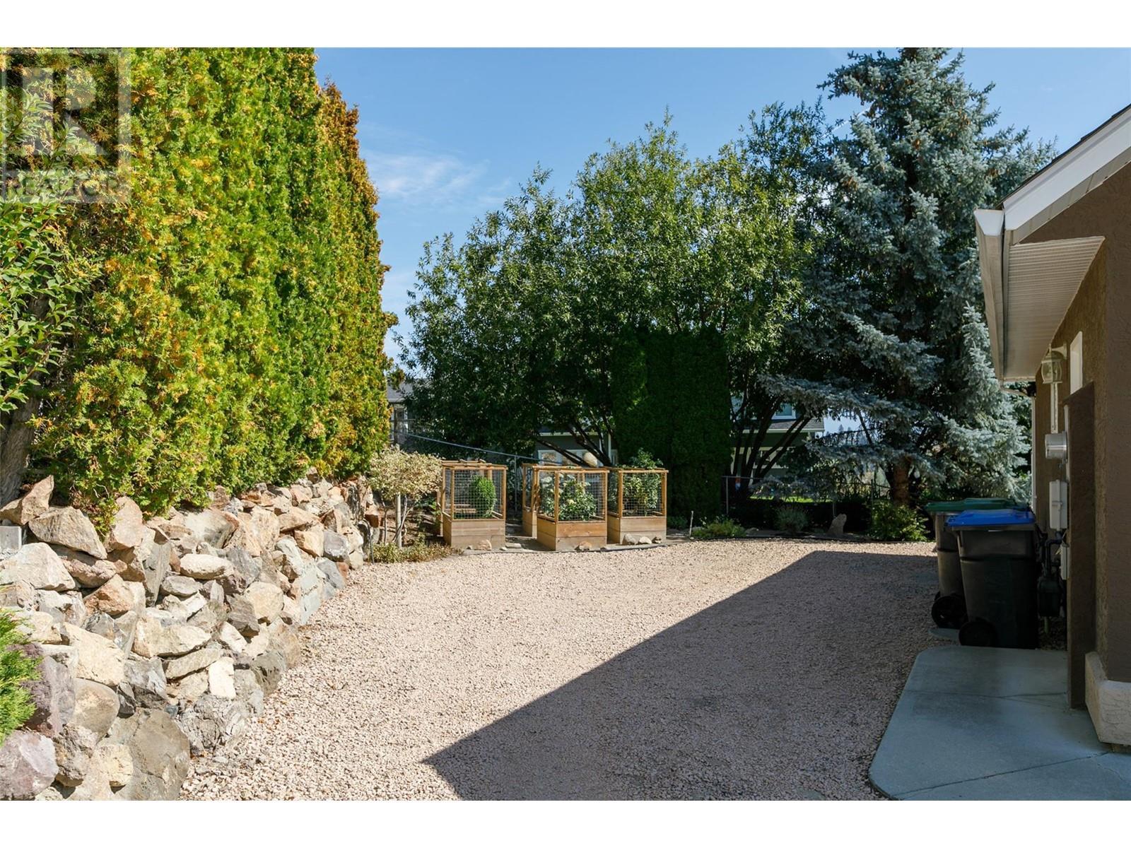 1043 Caledonia Way. West Kelowna, British Columbia