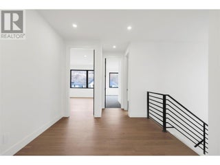 5533 Foothill Court. Kelowna, British Columbia