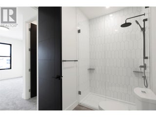 5533 Foothill Court. Kelowna, British Columbia