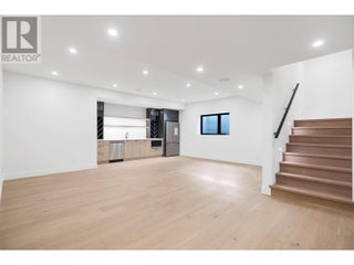 5533 Foothill Court. Kelowna, British Columbia