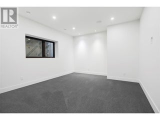 5533 Foothill Court. Kelowna, British Columbia