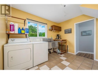 2612 Lakeshore Road. Vernon, British Columbia