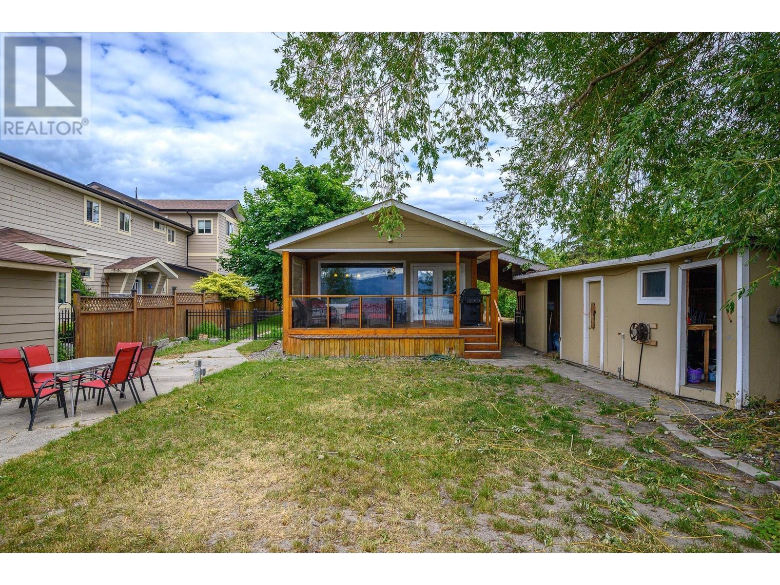 2612 Lakeshore Road. Vernon, British Columbia