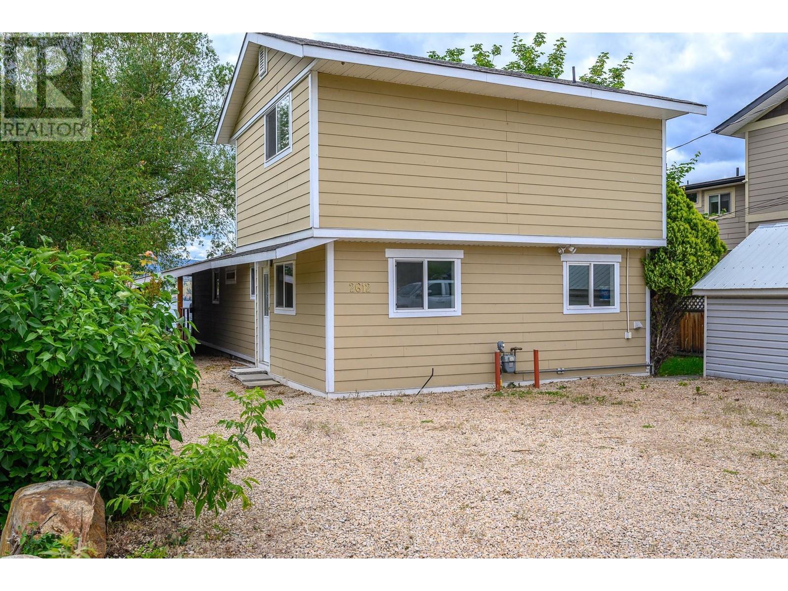 2612 Lakeshore Road. Vernon, British Columbia