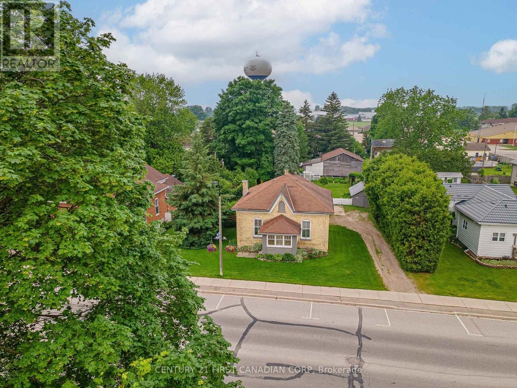 77 Main Street S, South Huron (exeter)