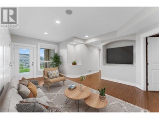 1438 Montenegro Drive. Kelowna, British Columbia