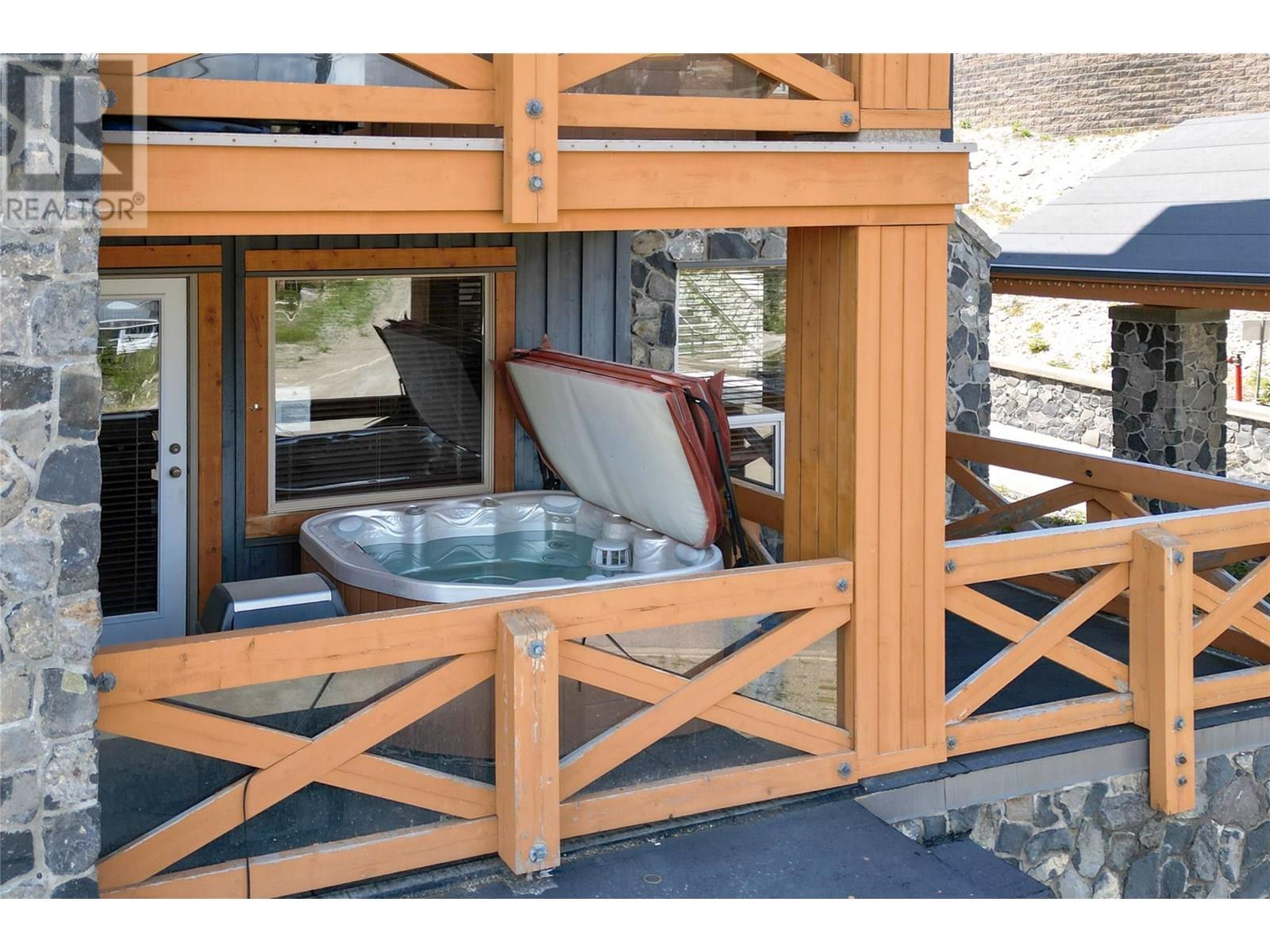 375 Raven Ridge Road Unit# 101c. Big White, British Columbia