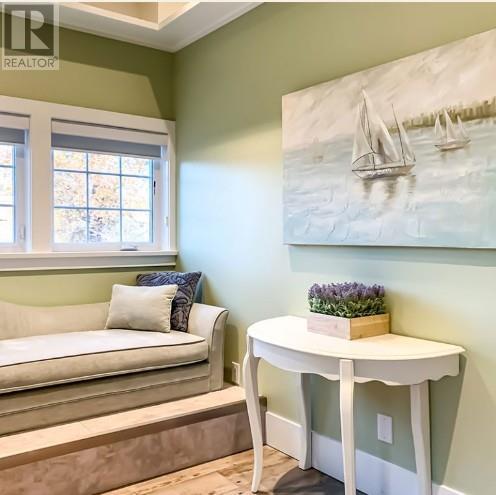 1009 Lawrence Avenue. Kelowna, British Columbia