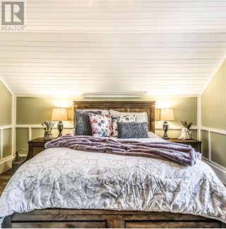 1009 Lawrence Avenue. Kelowna, British Columbia