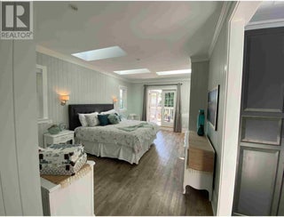 1009 Lawrence Avenue. Kelowna, British Columbia