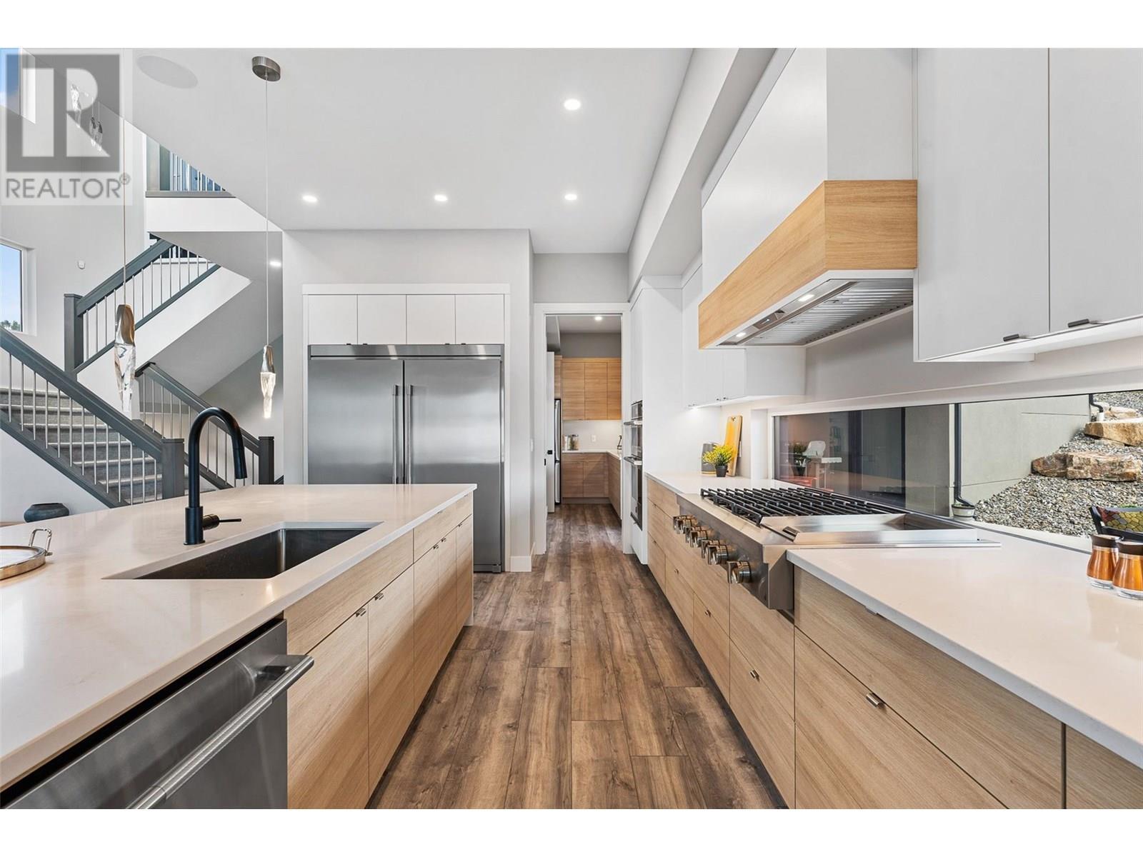 3645 Mckinley Beach Drive. Kelowna, British Columbia