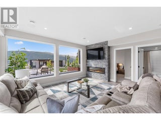 3645 Mckinley Beach Drive. Kelowna, British Columbia