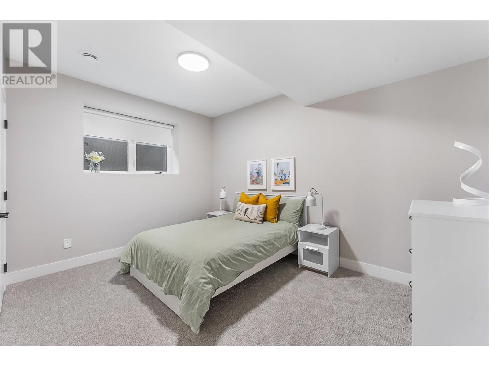 3645 Mckinley Beach Drive. Kelowna, British Columbia