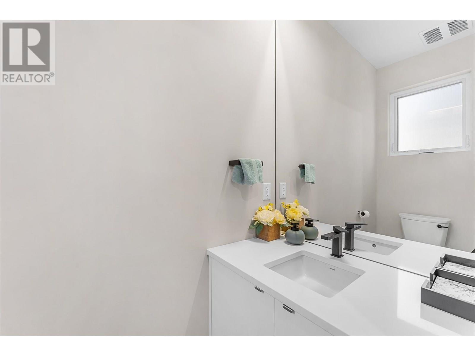 3645 Mckinley Beach Drive. Kelowna, British Columbia