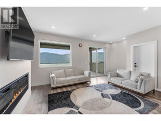 3645 Mckinley Beach Drive. Kelowna, British Columbia