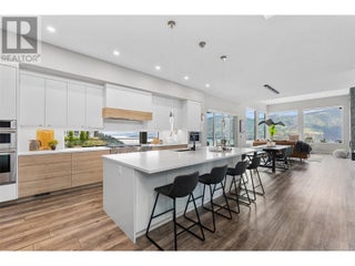 3645 Mckinley Beach Drive. Kelowna, British Columbia