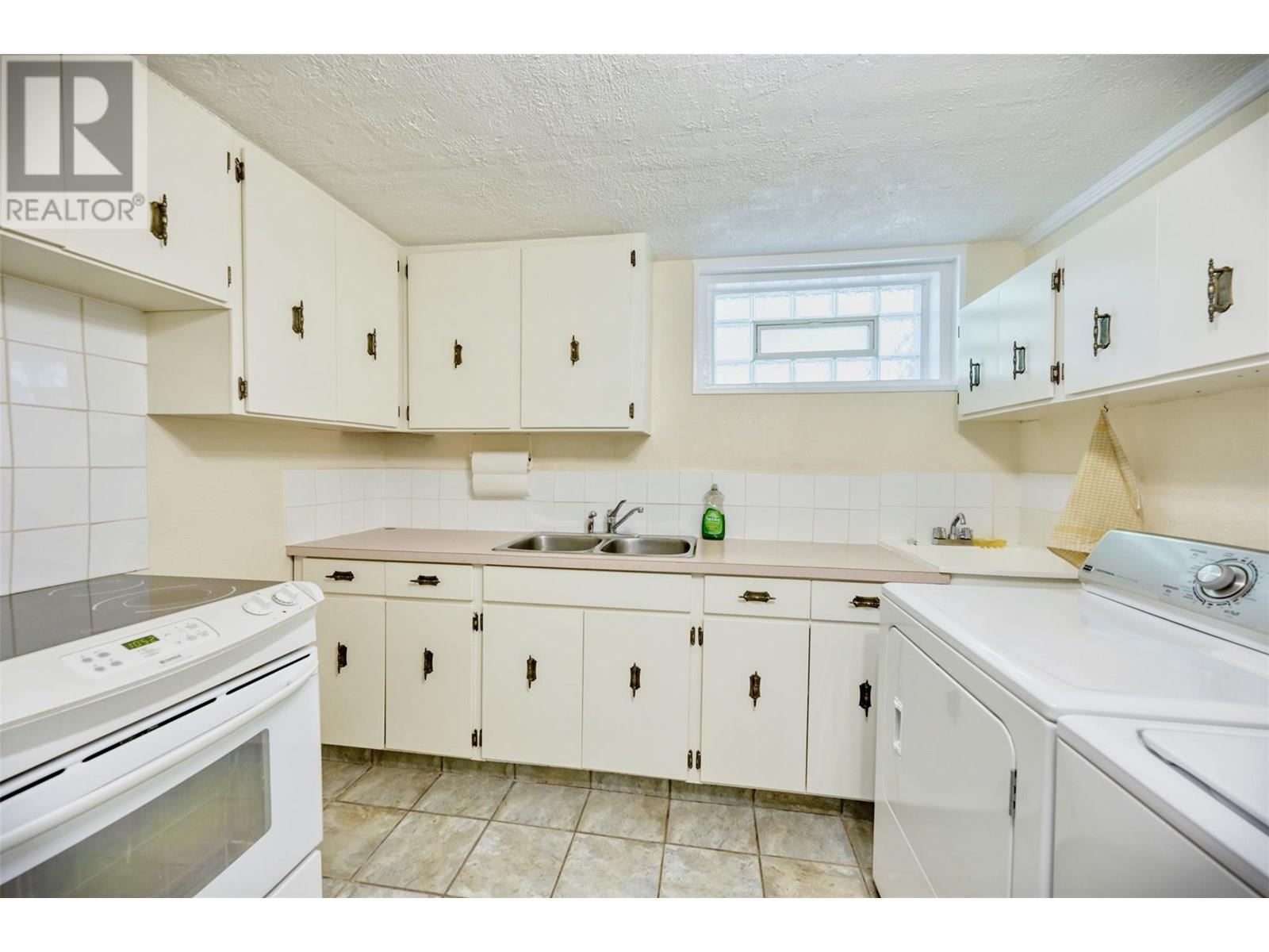 8014 89th Street. Osoyoos, British Columbia