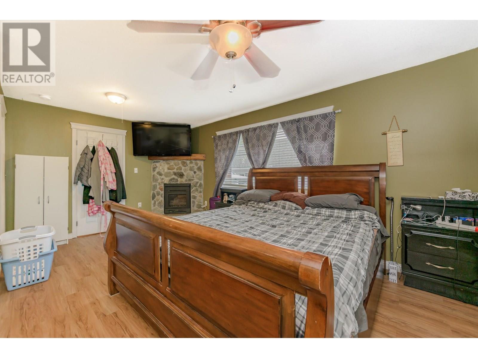 729 Stanley Avenue. Enderby, British Columbia