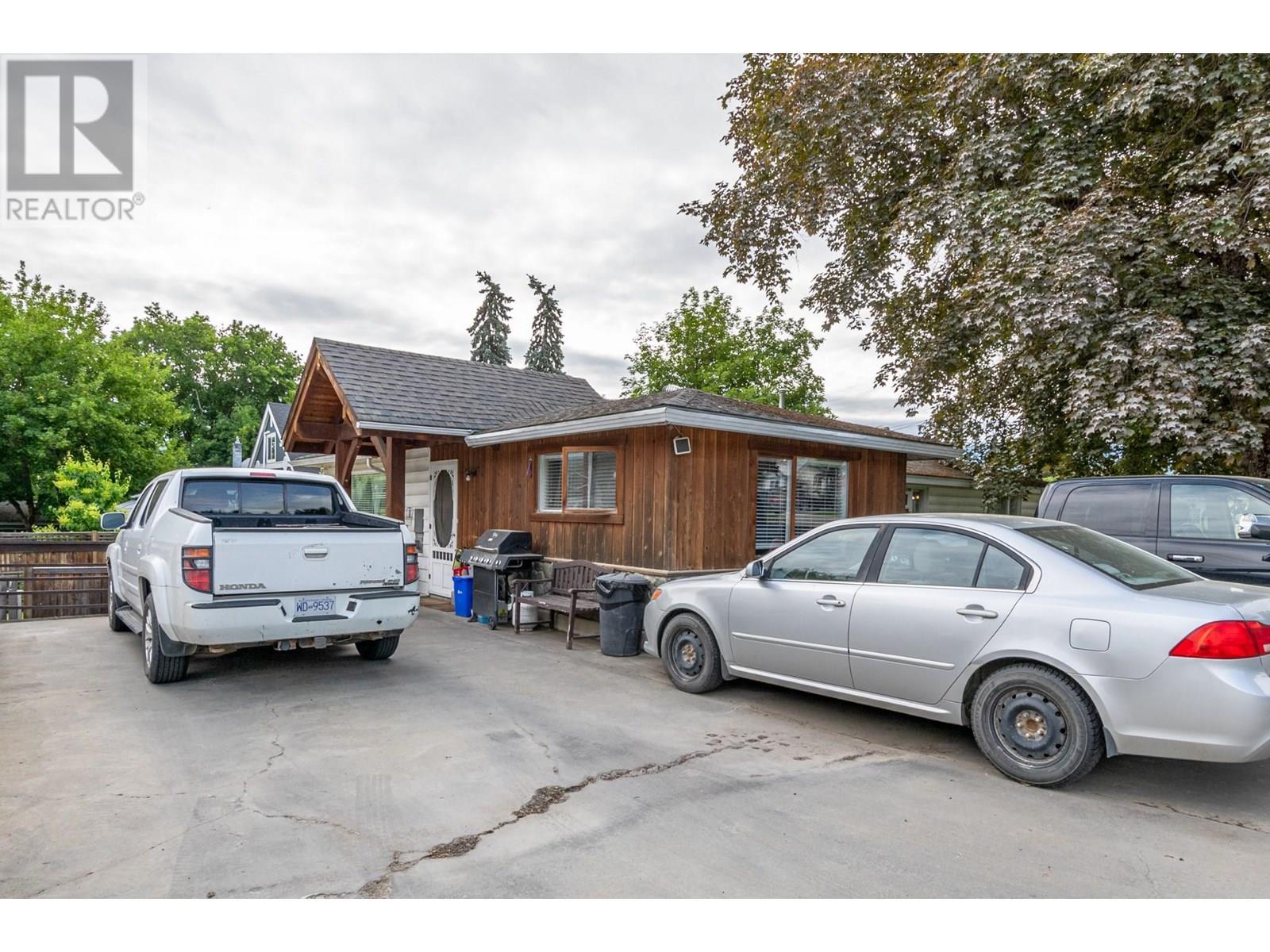 729 Stanley Avenue. Enderby, British Columbia