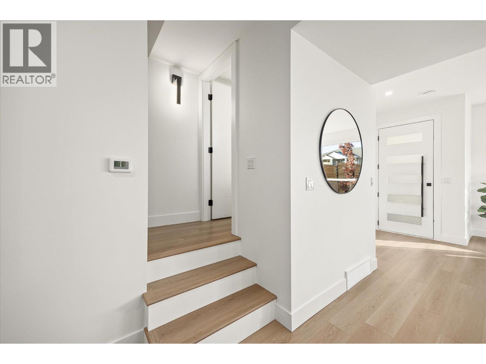 745 Patterson Avenue Unit# 1. Kelowna, British Columbia