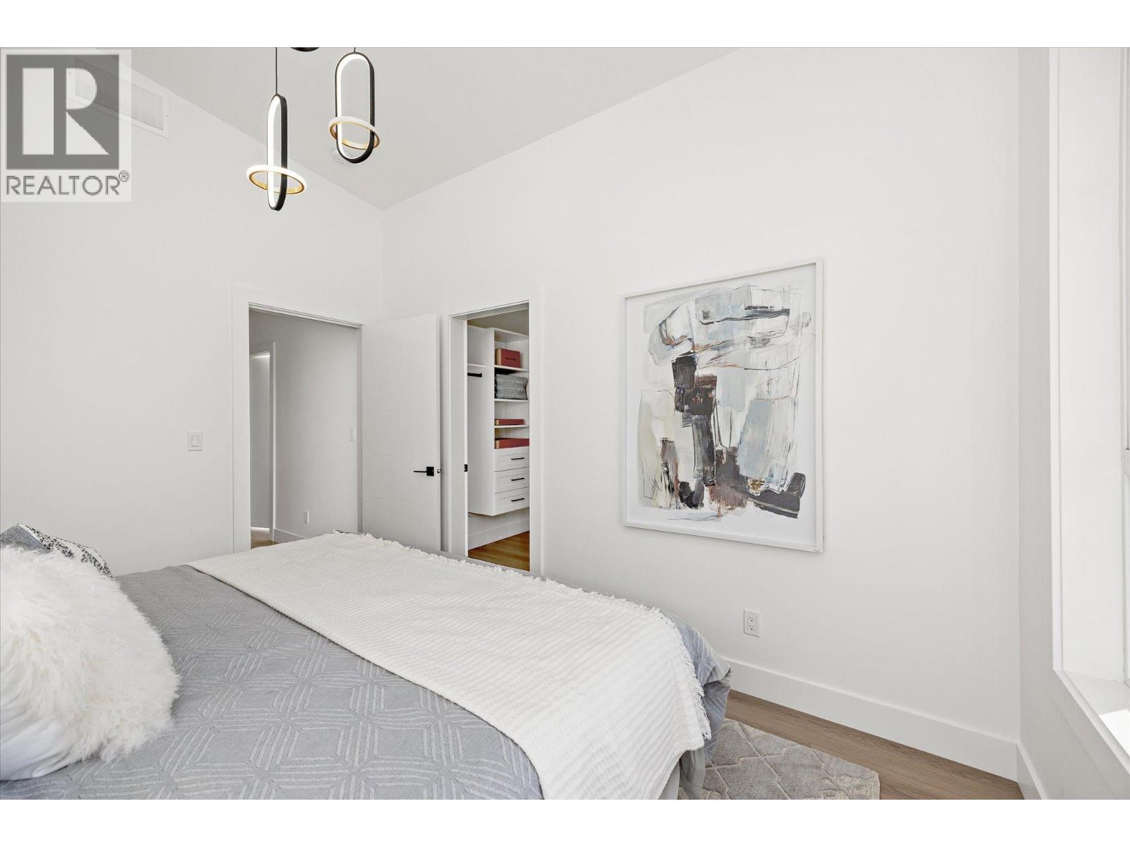 745 Patterson Avenue Unit# 1. Kelowna, British Columbia