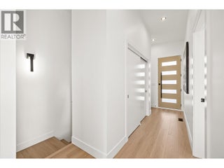 745 Patterson Avenue Unit# 1. Kelowna, British Columbia