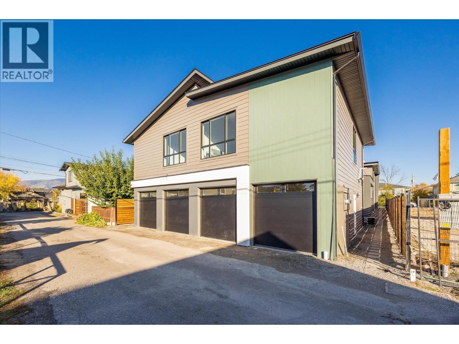 745 Patterson Avenue Unit# 1. Kelowna, British Columbia