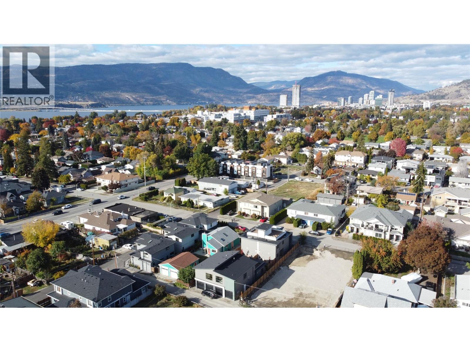 745 Patterson Avenue Unit# 1. Kelowna, British Columbia