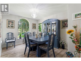 1047 Wharf Road. Scotch Creek, British Columbia