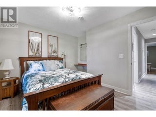 1047 Wharf Road. Scotch Creek, British Columbia