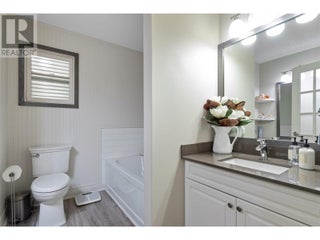 1047 Wharf Road. Scotch Creek, British Columbia