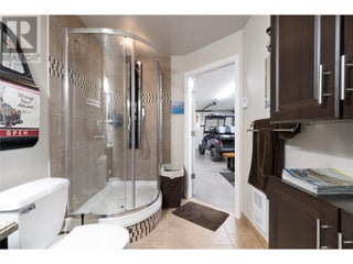 1047 Wharf Road. Scotch Creek, British Columbia