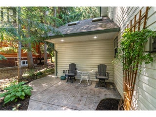 1047 Wharf Road. Scotch Creek, British Columbia