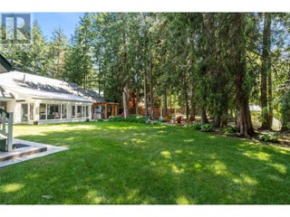 1047 Wharf Road. Scotch Creek, British Columbia