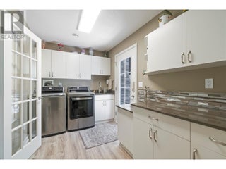 1047 Wharf Road. Scotch Creek, British Columbia